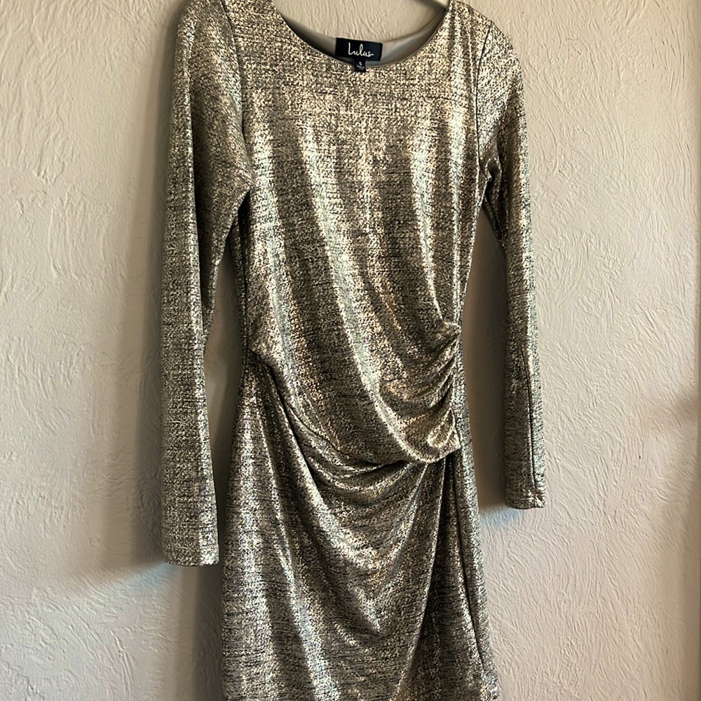 Lulu’s metallic gold long-sleeved dress. Hits just above the knee. Size small.